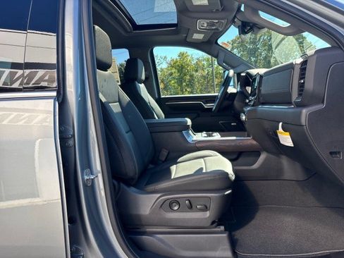 New 2026 GMC Sierra 2500 SLT w/ SLT Premium Package image 45