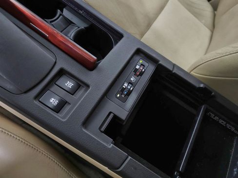 Used 2010 Lexus RX 350 AWD w/ Premium Pkg image 22