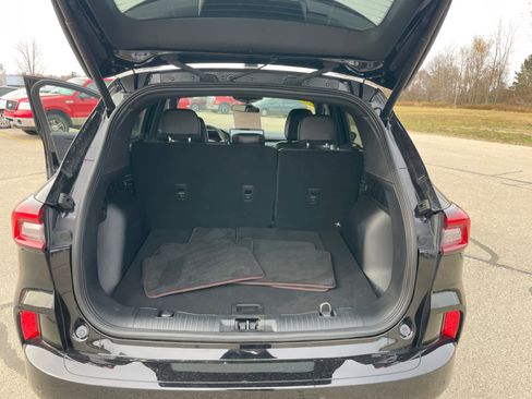 Certified 2023 Ford Escape ST-Line w/ Tech Pack #1 image 16