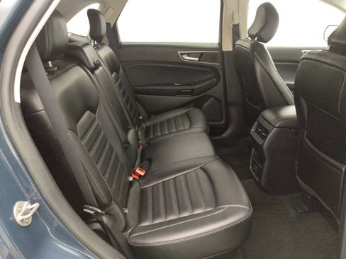 Used 2019 Ford Edge SEL w/ Equipment Group 201A AWD/4WD image 19
