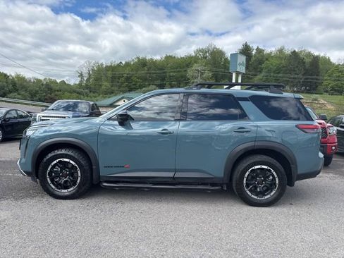 Used 2026 Nissan Pathfinder Rock Creek w/ Rock Creek Premium Package AWD/4WD image 3
