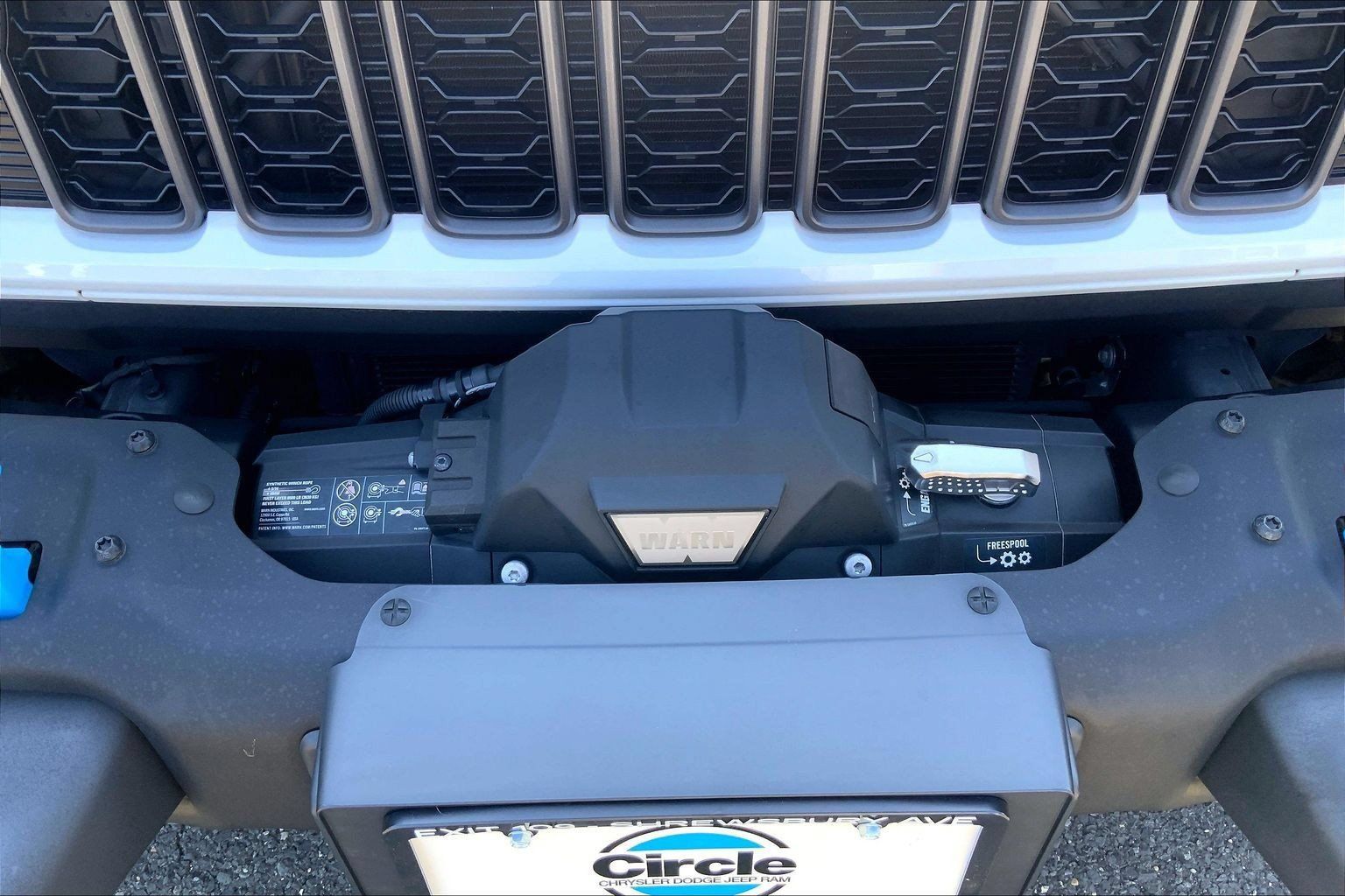 Used 2024 Jeep Wrangler Unlimited Rubicon 4xe w/ Capability Package AWD/4WD image 29