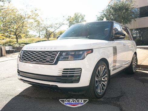 Used 2019 Land Rover Range Rover Autobiography image 3