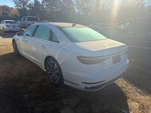Used 2022 Audi A8 L 3.0T image 8