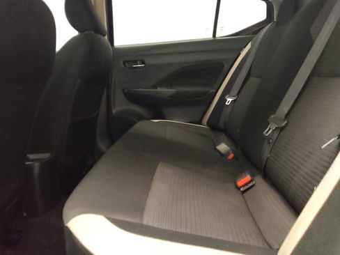 Used 2021 Nissan Versa SV FWD image 18