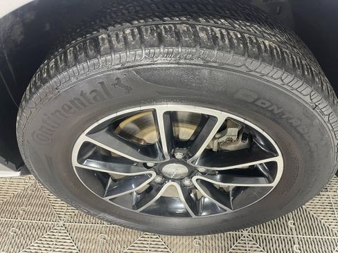 Used 2017 Dodge Grand Caravan GT image 11