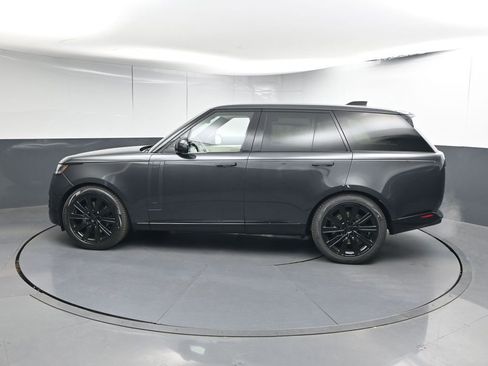 New 2026 Land Rover Range Rover SE image 20