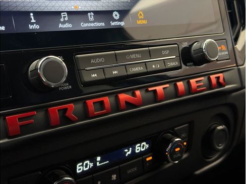 Used 2026 Nissan Frontier PRO-4X w/ Pro-4x Convenience Package AWD/4WD image 19