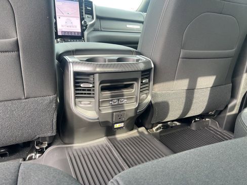 New 2026 RAM 3500 Big Horn AWD/4WD image 19