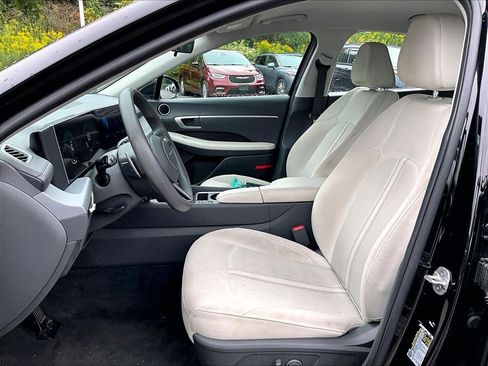 Used 2024 Hyundai Sonata SEL FWD image 4