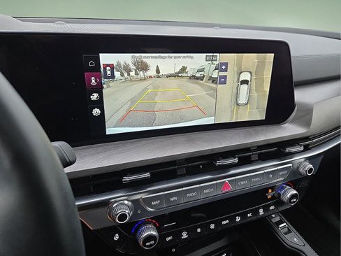 Used 2025 Kia Telluride SX X-Line image 18