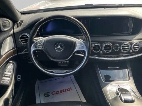 Used 2016 Mercedes-Benz S 550 Sedan image 18
