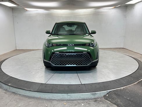 Used 2023 Kia Soul EX image 9