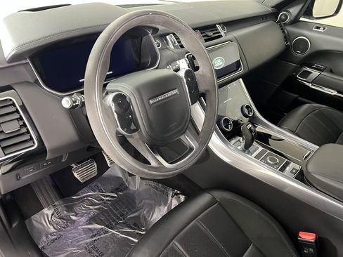 Used 2022 Land Rover Range Rover Sport HST image 17