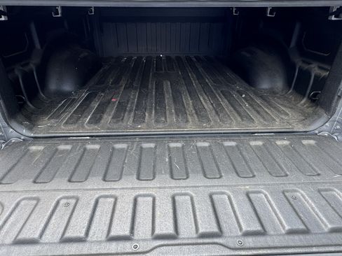 Used 2022 RAM 1500 Big Horn w/ Night Edition RWD image 20