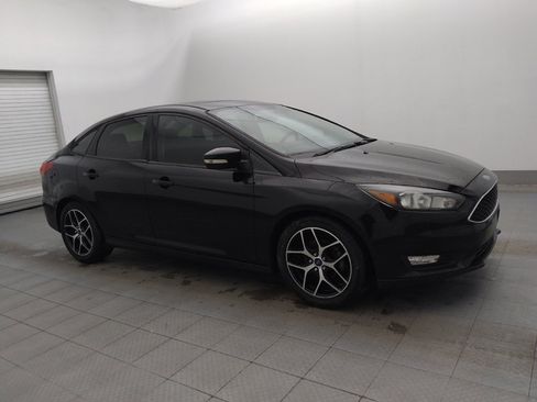 Used 2017 Ford Focus SEL image 11