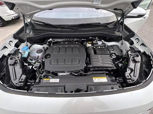 New 2026 Volkswagen Tiguan SEL R-Line AWD/4WD image 29