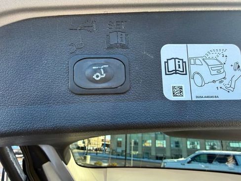 Used 2019 Ford Escape Titanium w/ U9j03 - Titanium Tow Package image 30