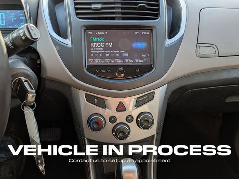 Used 2015 Chevrolet Trax LT w/ LT Plus Package image 22