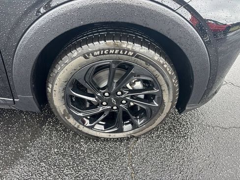 New 2027 Chevrolet Bolt RS w/ Technology Package FWD image 13