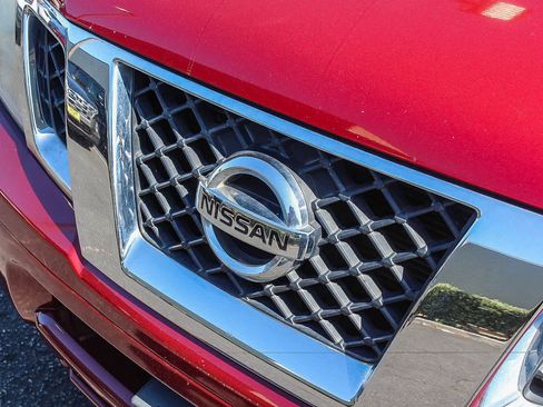 Used 2017 Nissan Frontier SV RWD image 14