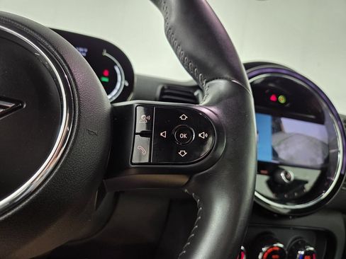 Used 2022 MINI Cooper Clubman S FWD image 18
