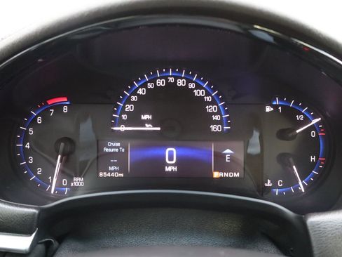 Used 2016 Cadillac XTS Luxury image 33