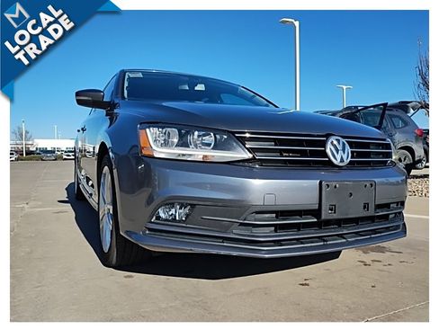Used 2017 Volkswagen Jetta SEL image 4