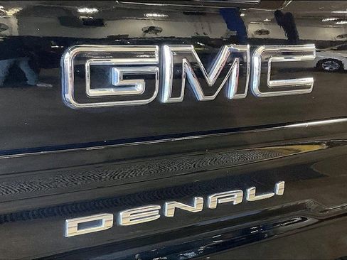 Used 2021 GMC Sierra 1500 Denali w/ Technology Package image 42