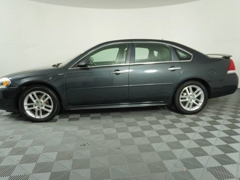 Used 2015 Chevrolet Impala LTZ FWD image 4