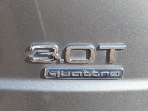 Used 2017 Audi Q7 3.0T Prestige AWD/4WD image 15