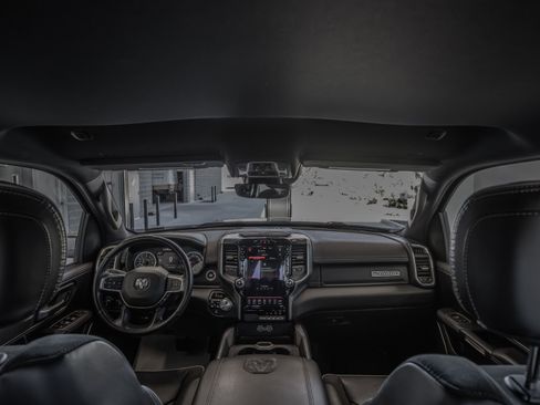 Used 2021 RAM 1500 Laramie w/ Sport Appearance Package image 27