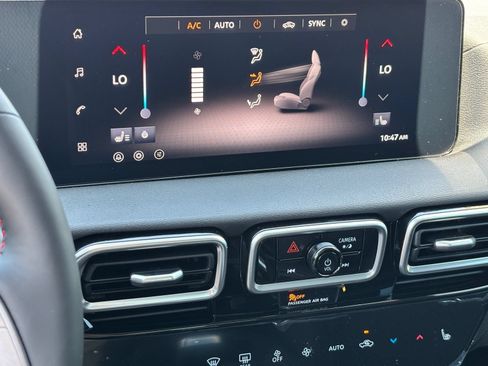 New 2026 Nissan Sentra SR FWD image 23