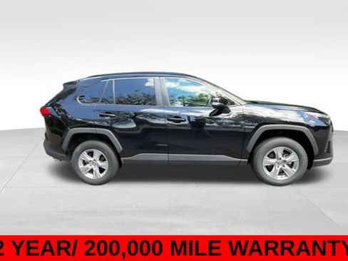 Used 2025 Toyota RAV4 XLE FWD image 9