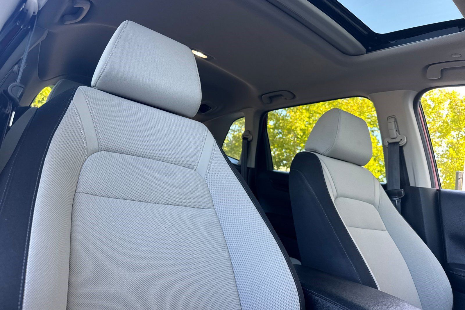 Used 2023 Honda CR-V EX image 29