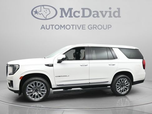 Used 2024 GMC Yukon Denali Ultimate AWD/4WD image 5
