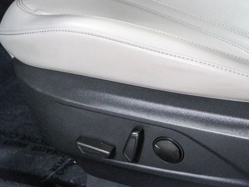 Used 2024 Ford Mustang Mach-E Premium RWD image 21