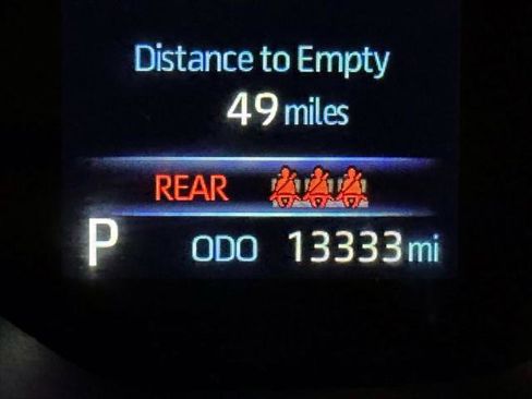 Certified 2021 Toyota Corolla LE image 29