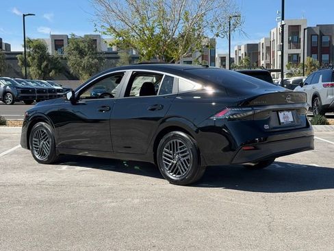 New 2026 Nissan Sentra SV w/ SV Convenience Package FWD image 3