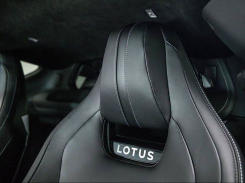 Used 2025 Lotus Emira RWD image 16