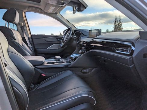 Used 2023 Acura MDX SH-AWD w/ Advance Package image 22