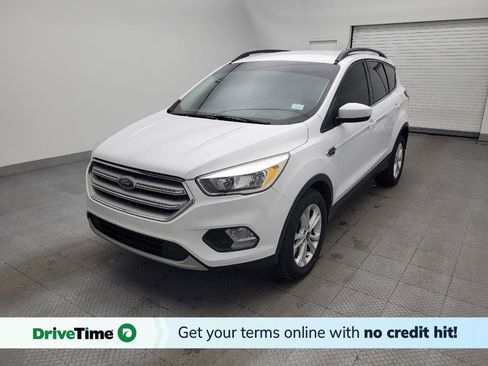 Used 2018 Ford Escape SE image 1