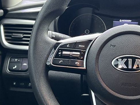 Used 2019 Kia Optima LX image 20