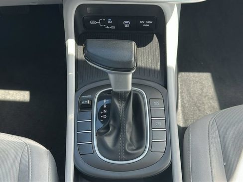 Certified 2025 Hyundai Kona SEL FWD image 27