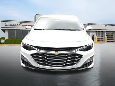 Used 2024 Chevrolet Malibu LT FWD image 8