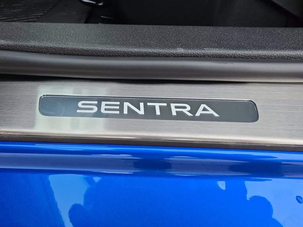 New 2027 Nissan Sentra SR w/ Floor Mat Package FWD image 37