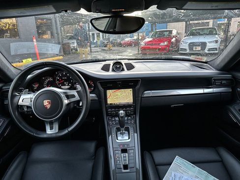 Used 2015 Porsche 911 4 Coupe image 21