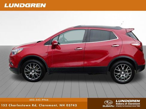 Used 2019 Buick Encore Sport Touring AWD/4WD image 9