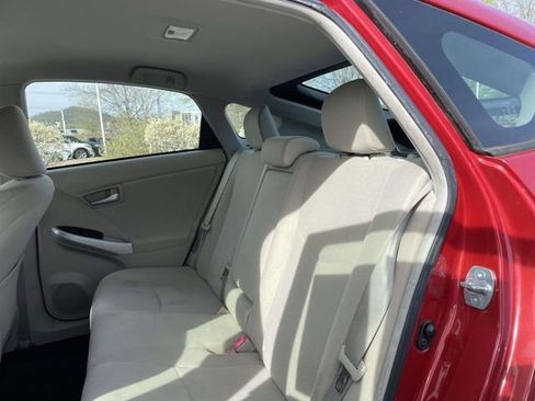 Used 2014 Toyota Prius Three image 17