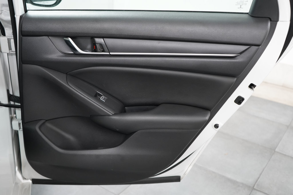 Used 2021 Honda Accord LX image 29